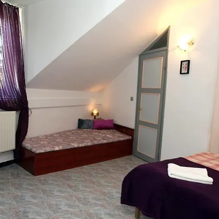 Szent Kristof Panzio Guest house