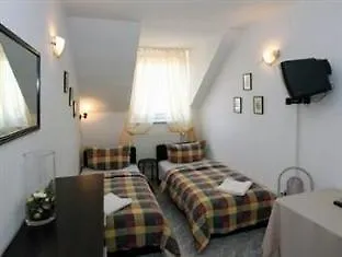 Szent Kristof Panzio 3* Erlau