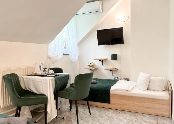 بيت ضيافة Szent Kristof Panzio 3*